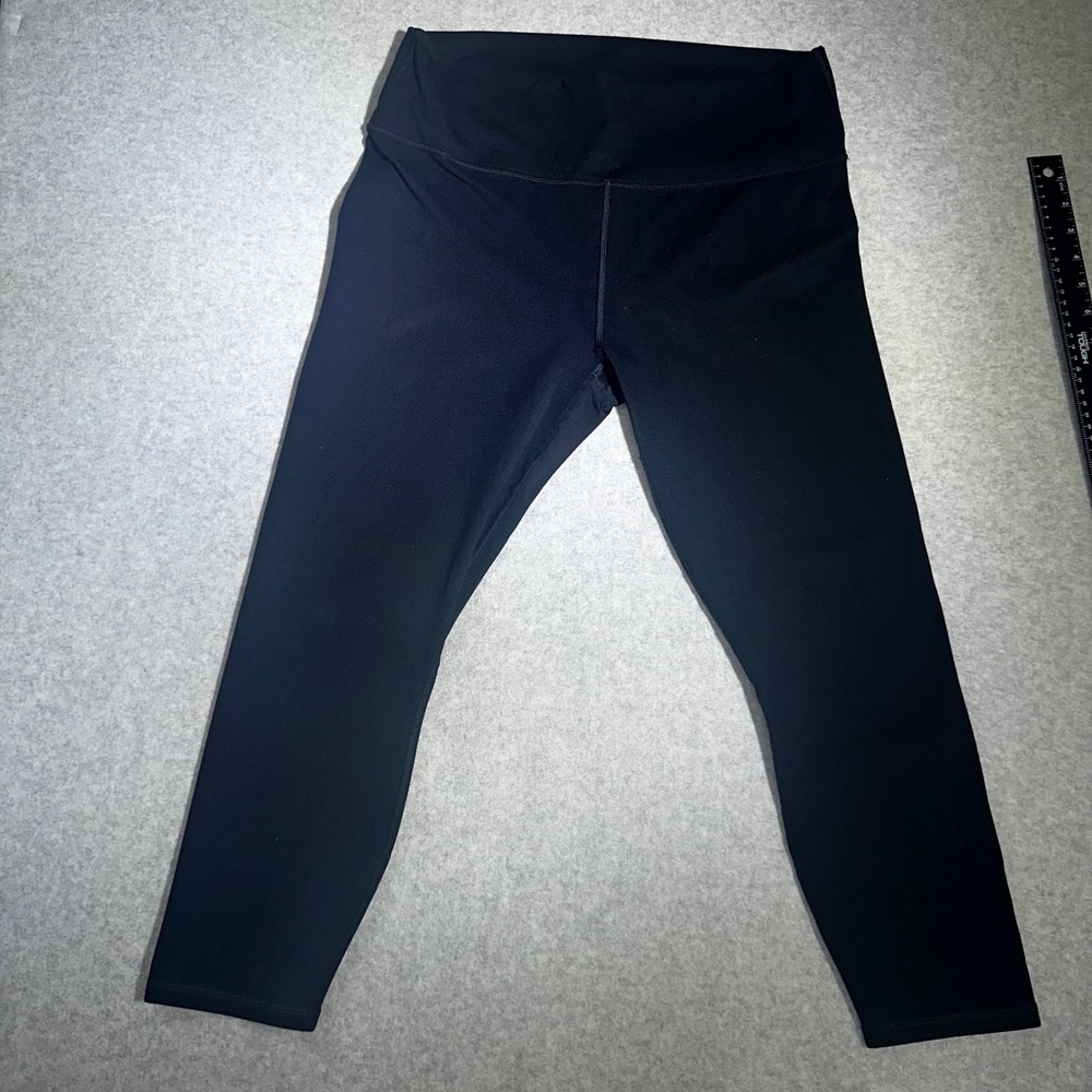 Fabletics PowerHold Black High Waisted Compression Leggings Womens Size Small